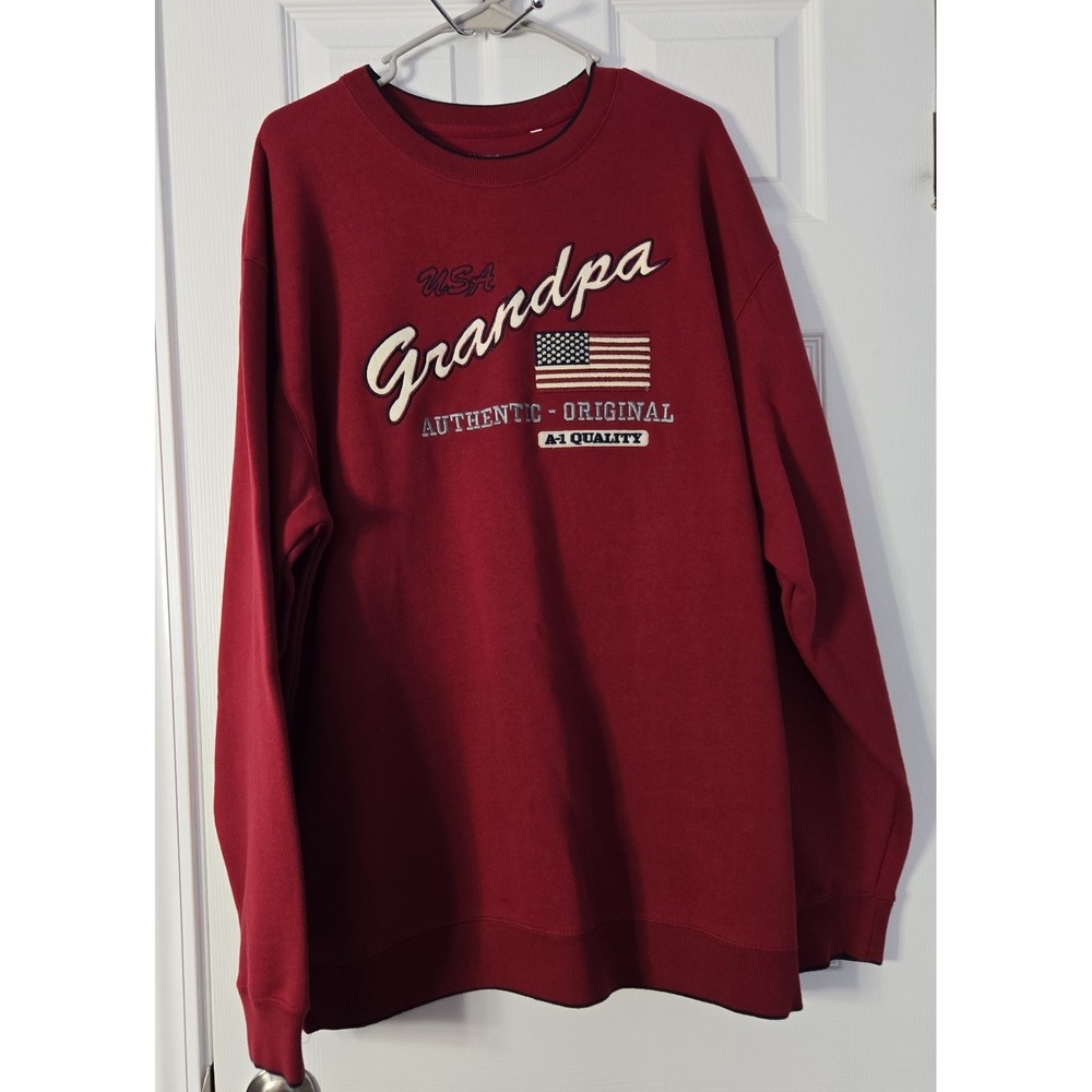 Croft‎ & Barrow  Womans Sweatshirt Size Large Tall Says USA Grandpa on the front